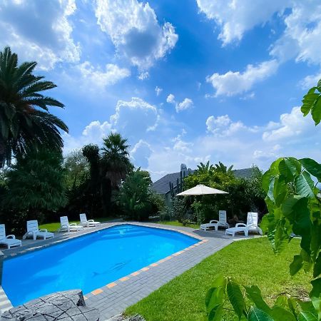 Kv Luxury Guest House Johannesburg Dış mekan fotoğraf