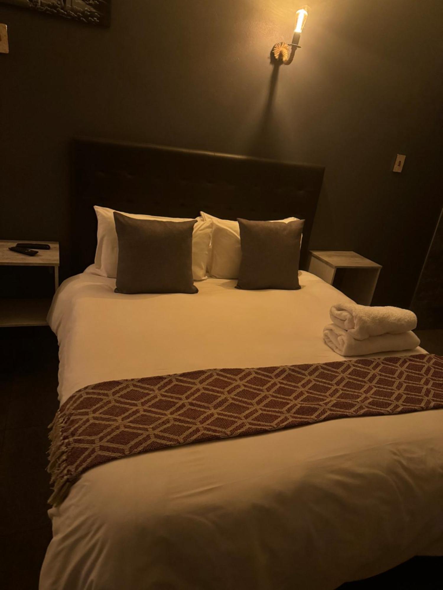 Kv Luxury Guest House Johannesburg Dış mekan fotoğraf